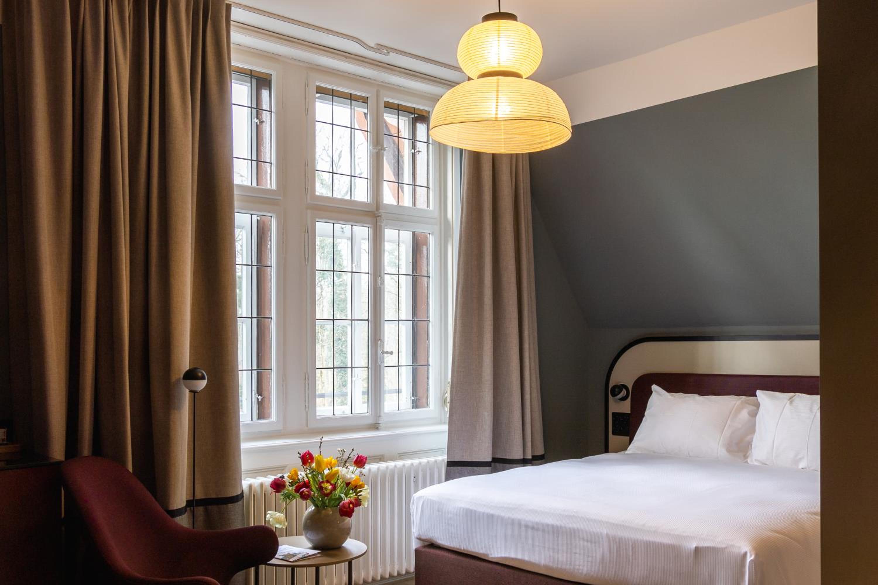 Room, Double Bed