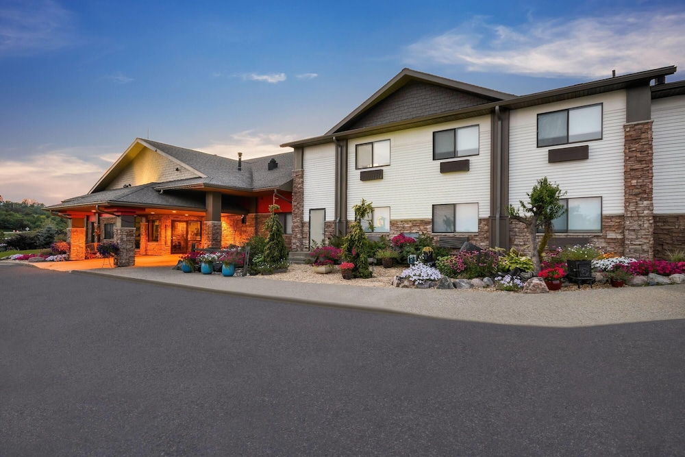Super 8 By Wyndham Eveleth 42/49