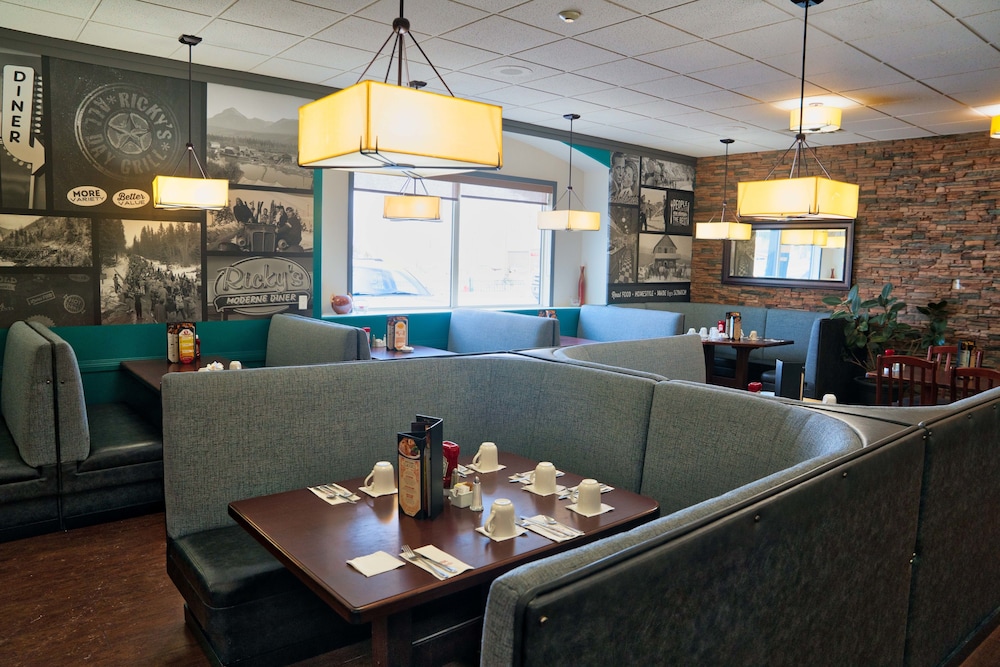 Prestige Inn Golden 57/67