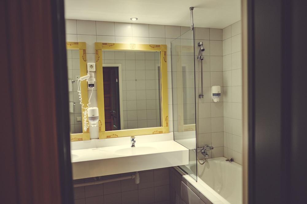 Gudbrandsgard Hotel 50/50