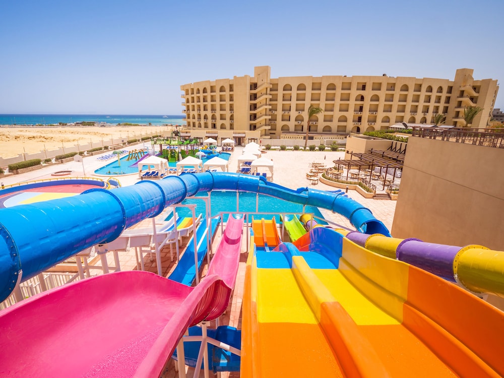 Sunny days Palma De Mirette Resort 36/45