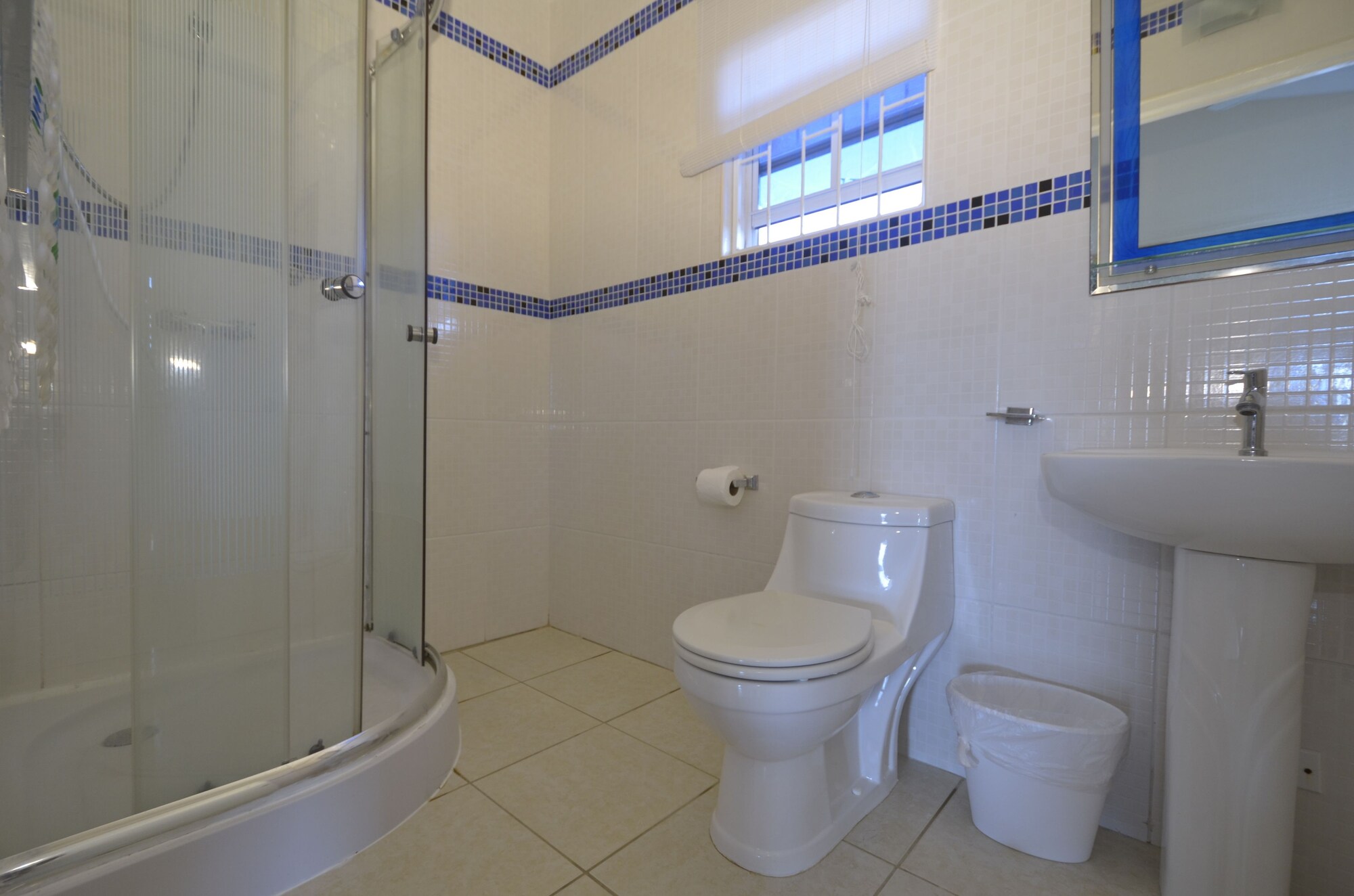 غرفة قياسية بسرير كينج مع أريكة، Nos Krusero Apartments 3/4