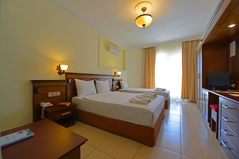 Adaburnu Golmar Hotel 13/44