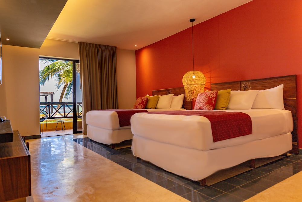 Reef Yucatan All Inclusive Hotel and Convention Center 8/50