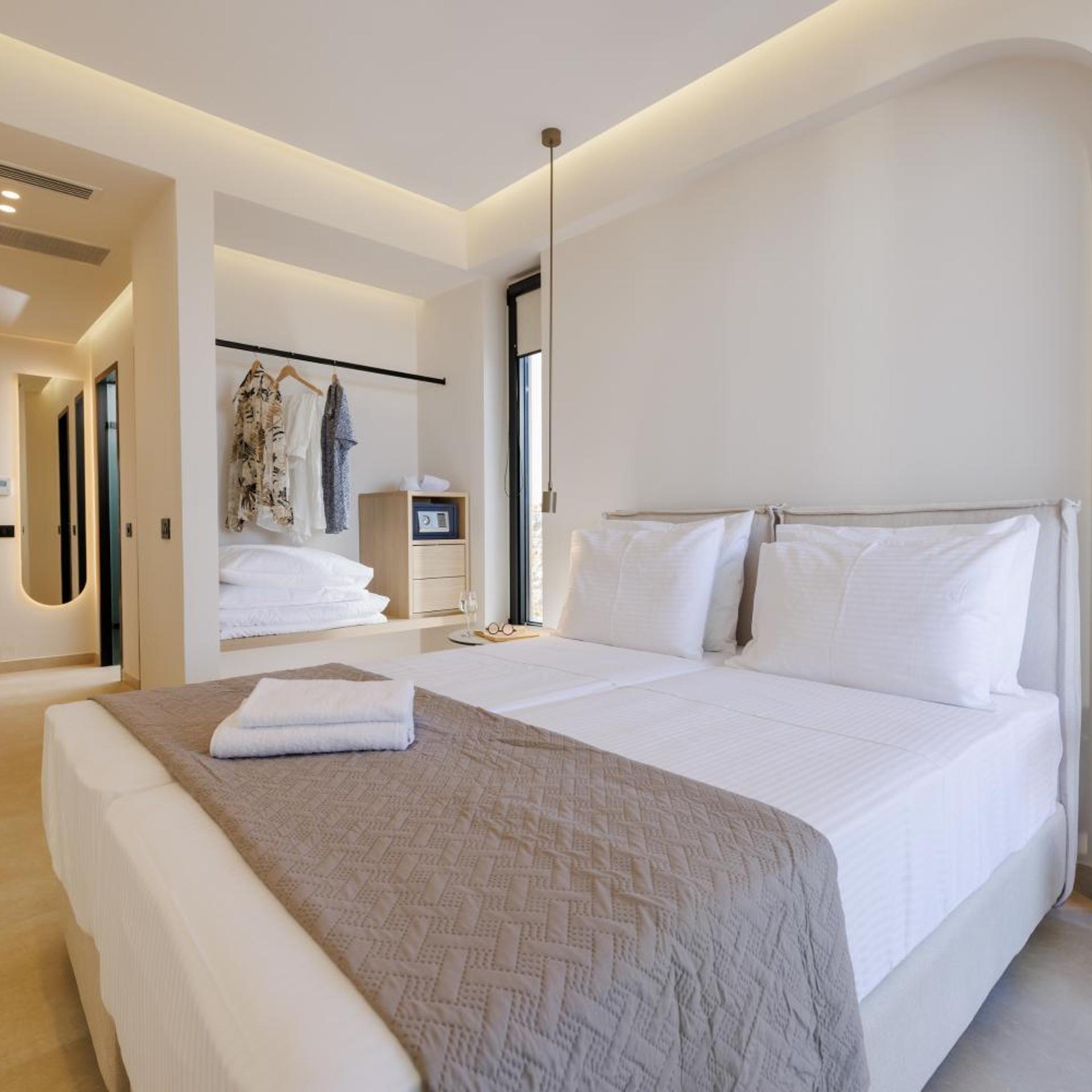 Sokratis LocoLux Villas & Suites 22/86