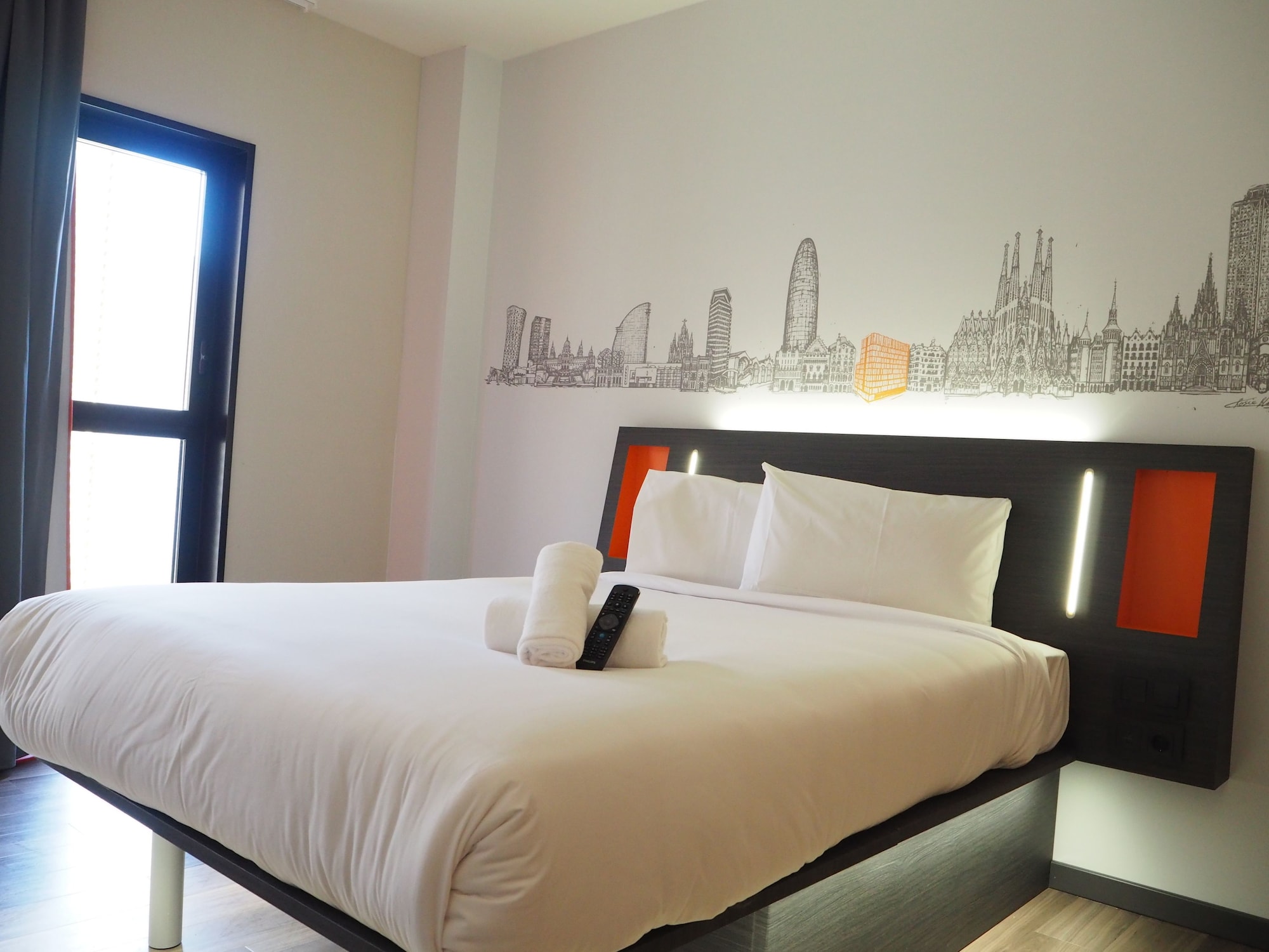 غرفة قياسية بسرير مزدوج لذوي الإعاقة، easyHotel Barcelona Fira 9/10