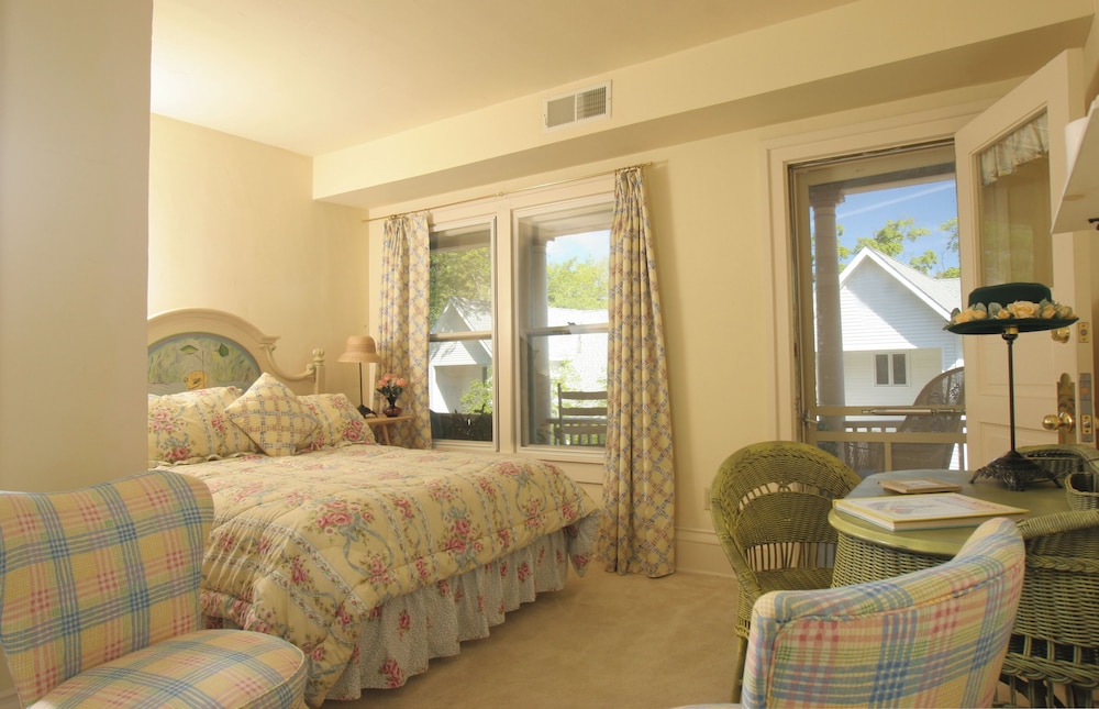 Spencer Hotel 20/45