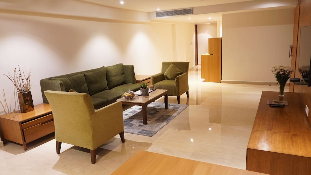 Radisson Blu Plaza Hotel Hyderabad Banjara Hills 51/73