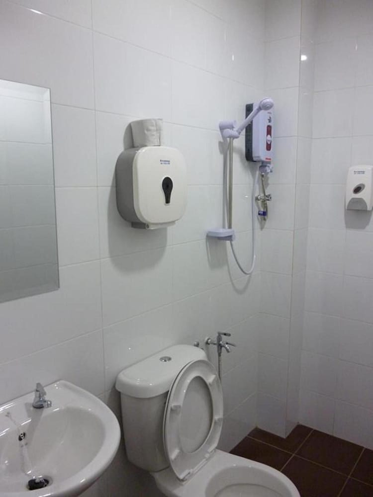 New Century Hotel Melaka 27/32