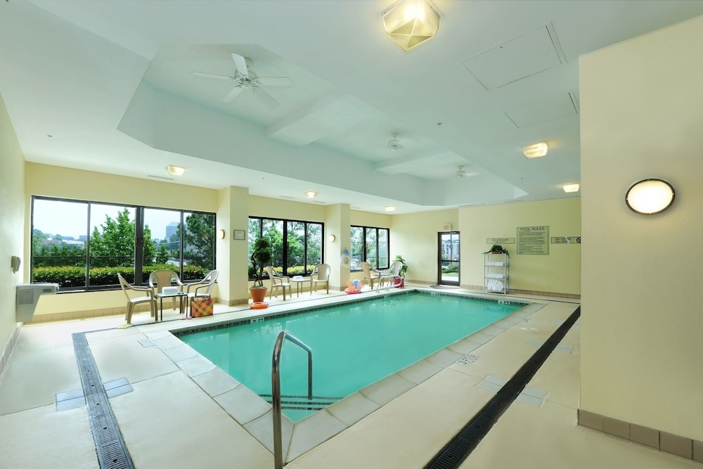 Hampton Inn and Suites Atlanta Galleria photo5