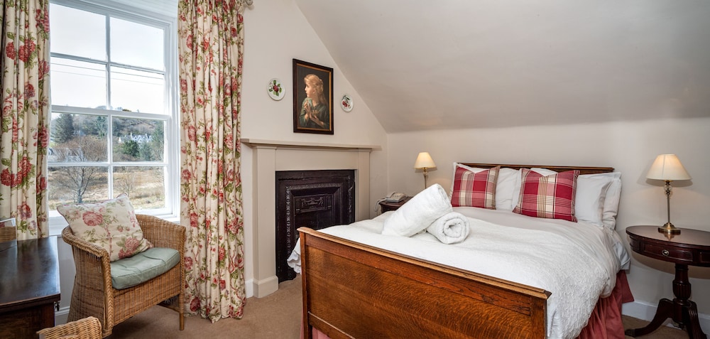 Eilean Iarmain Hotel 3/35