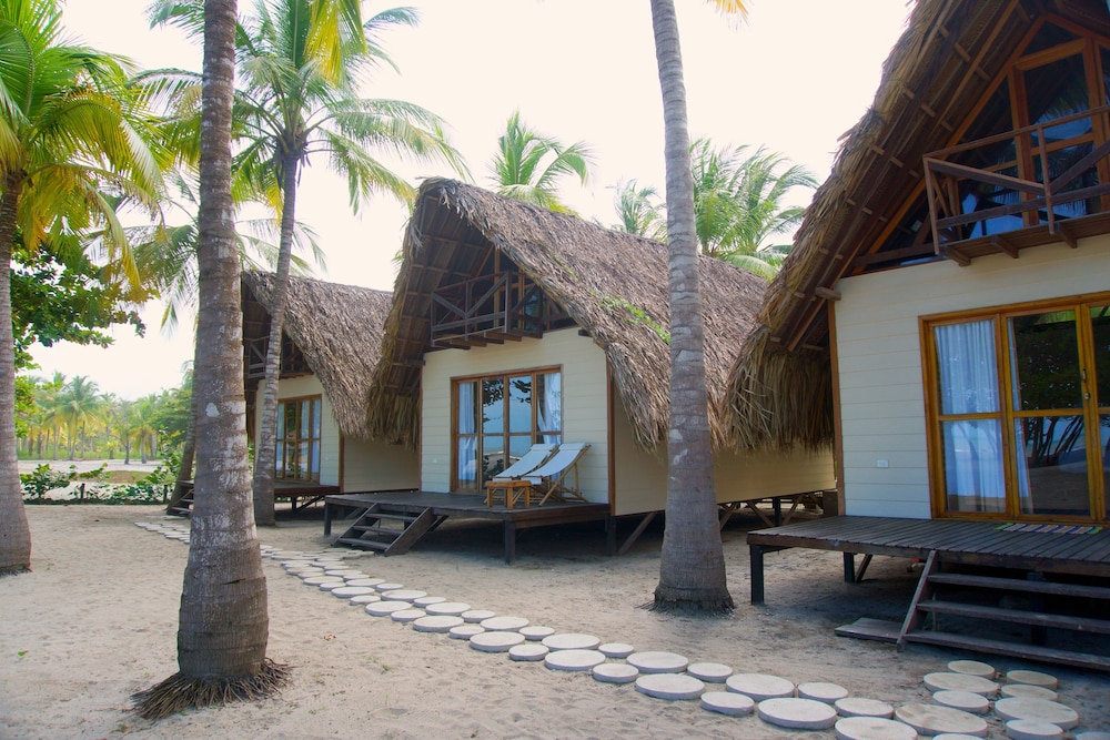 Tay Beach Hotel 4/75