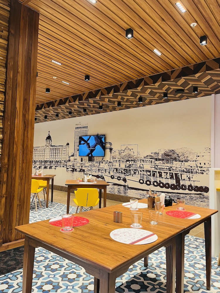 Ginger Mumbai Goregaon 6/40