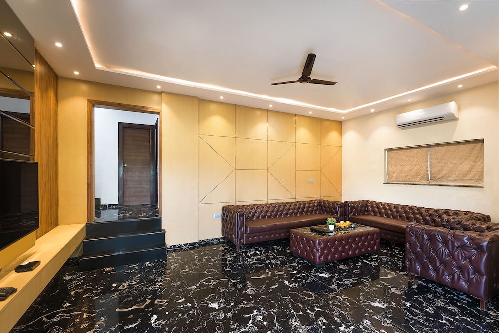 Manas Lifestyle Resort 9/50