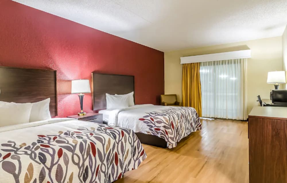 Red Roof Inn Conference Center Wichita Airport 12/36