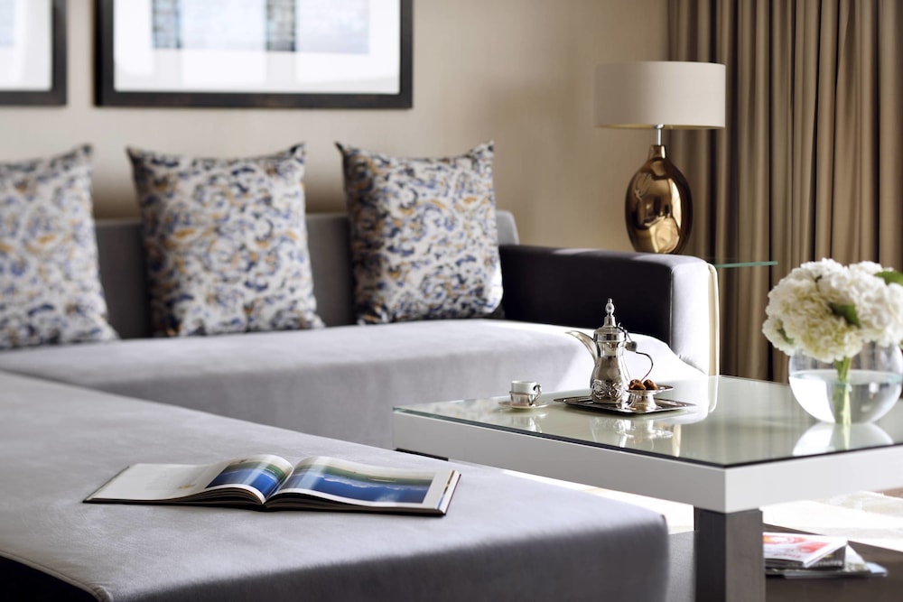Marriott Executive Apartments Downtown Abu Dhabi 16/25