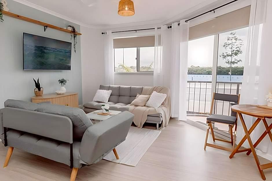 RIVER SANDS HOLIDAY APARTMENTS 18/35
