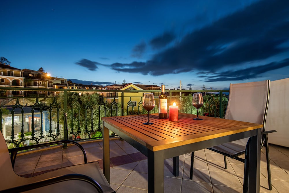 Koukos Loft Apartments 29/50