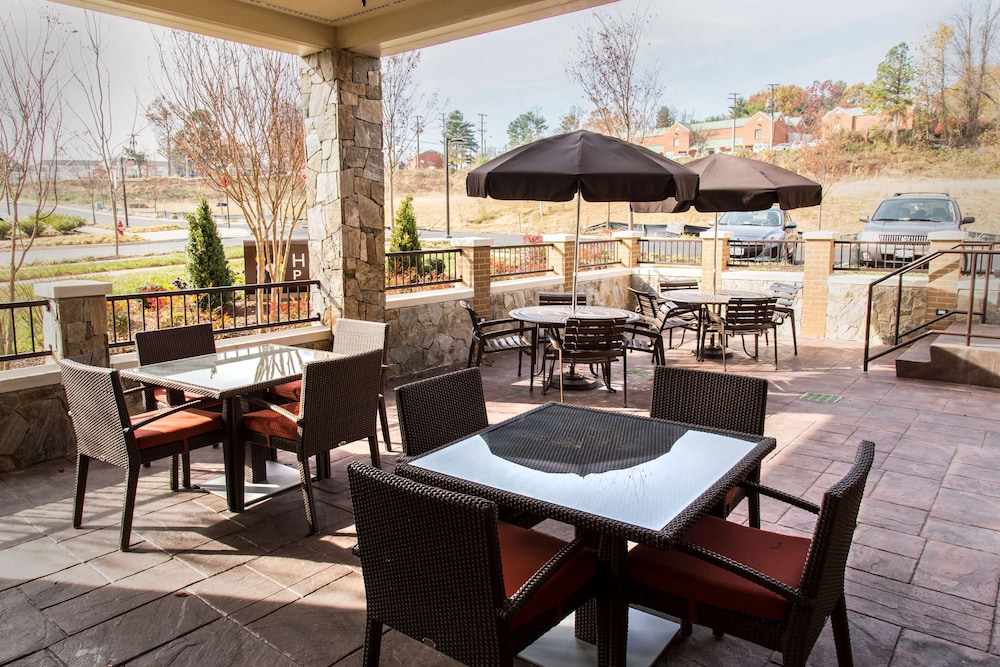 Hyatt Place Charlottesville 25/34