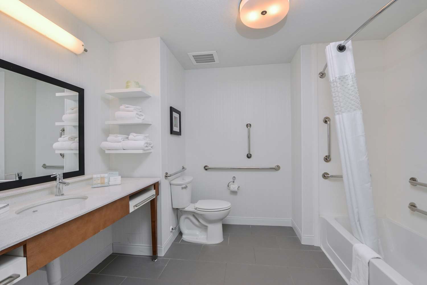Hampton Inn And Suites Altoona Des Moines 50/52