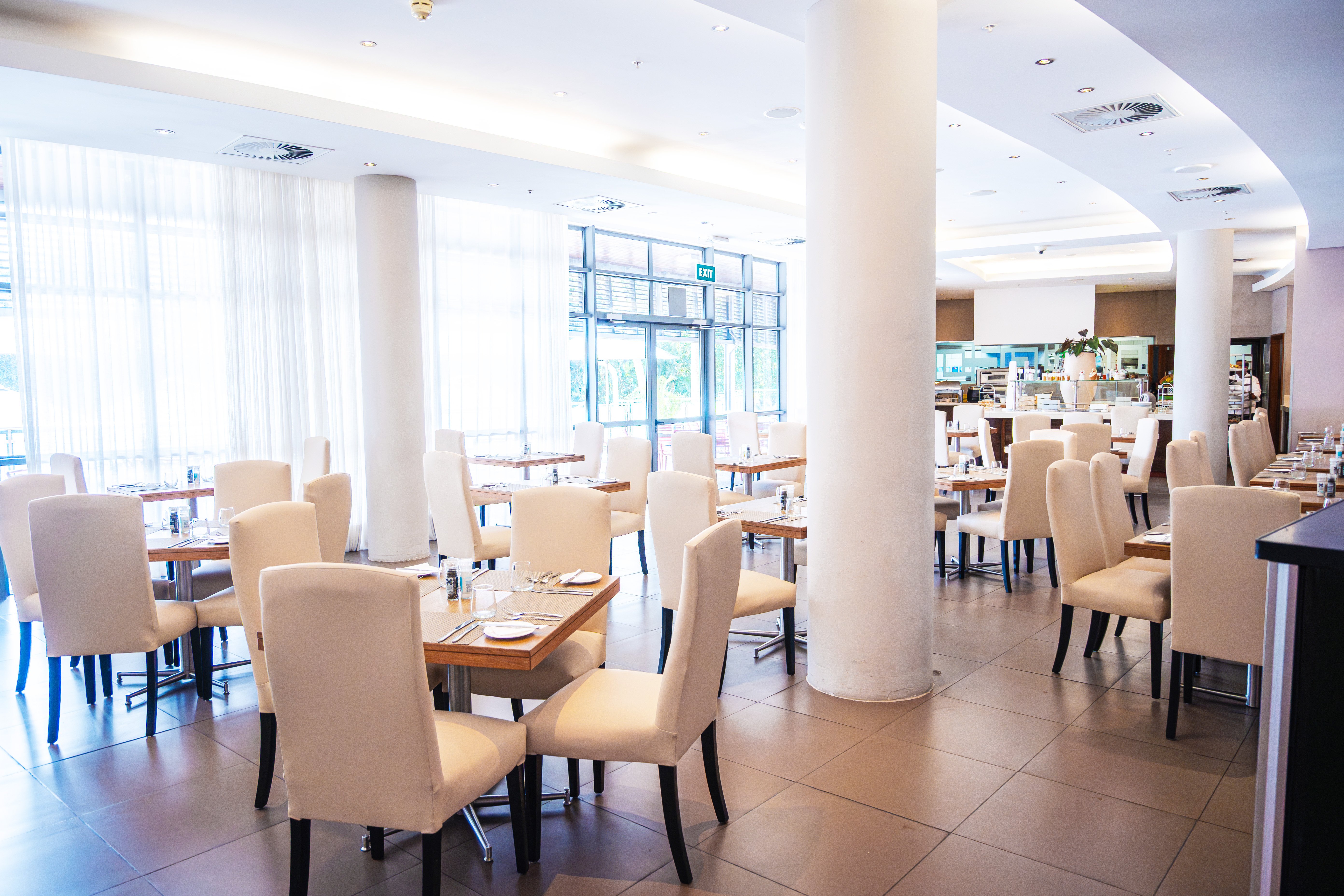 Holiday Inn Mauritius Mon Tresor 57/78