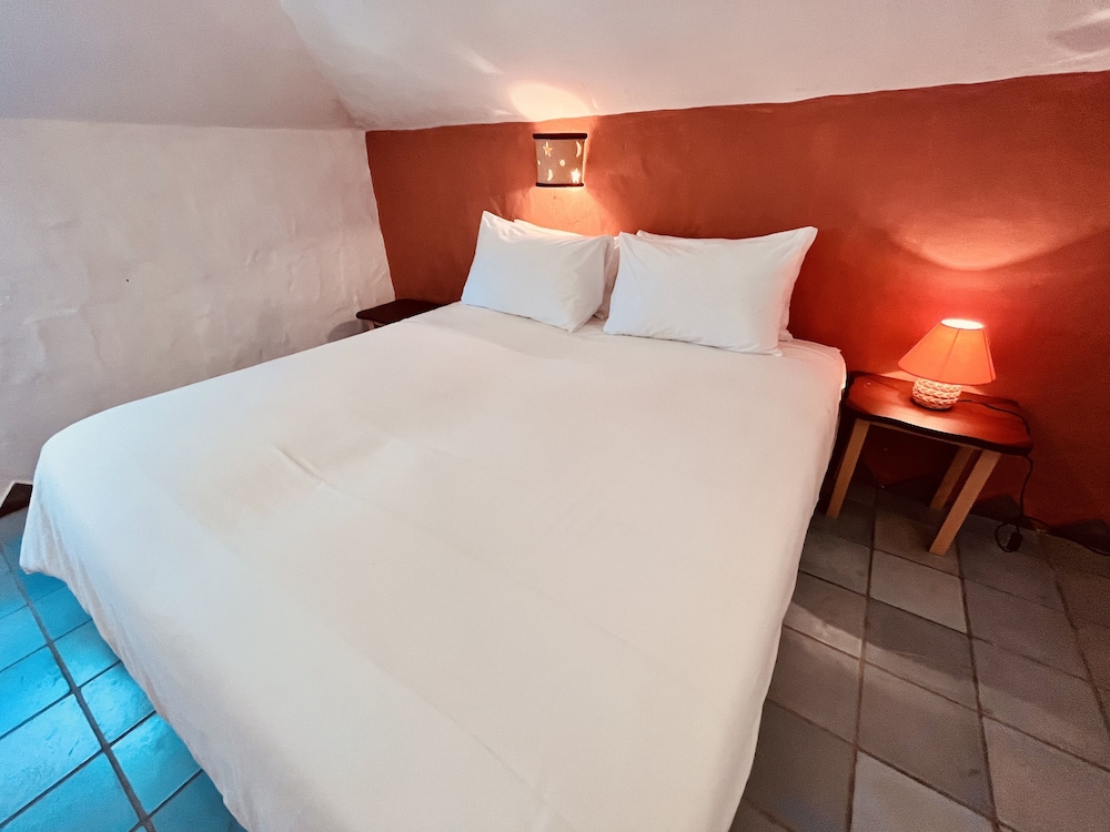 Hotel La Tortuga 7/50