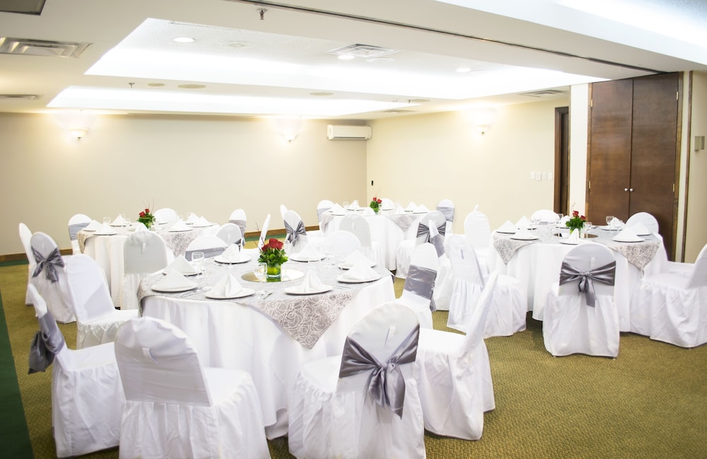 Istay Hotel Ciudad Juarez 39/42