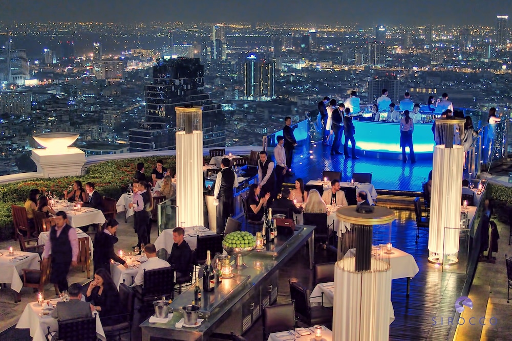 Tower Club at Lebua 42/49