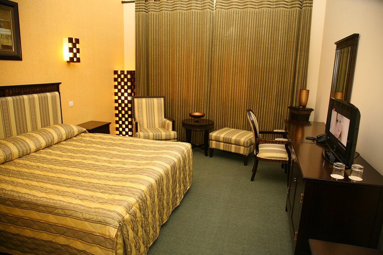 Tecadra Hotel 7/41