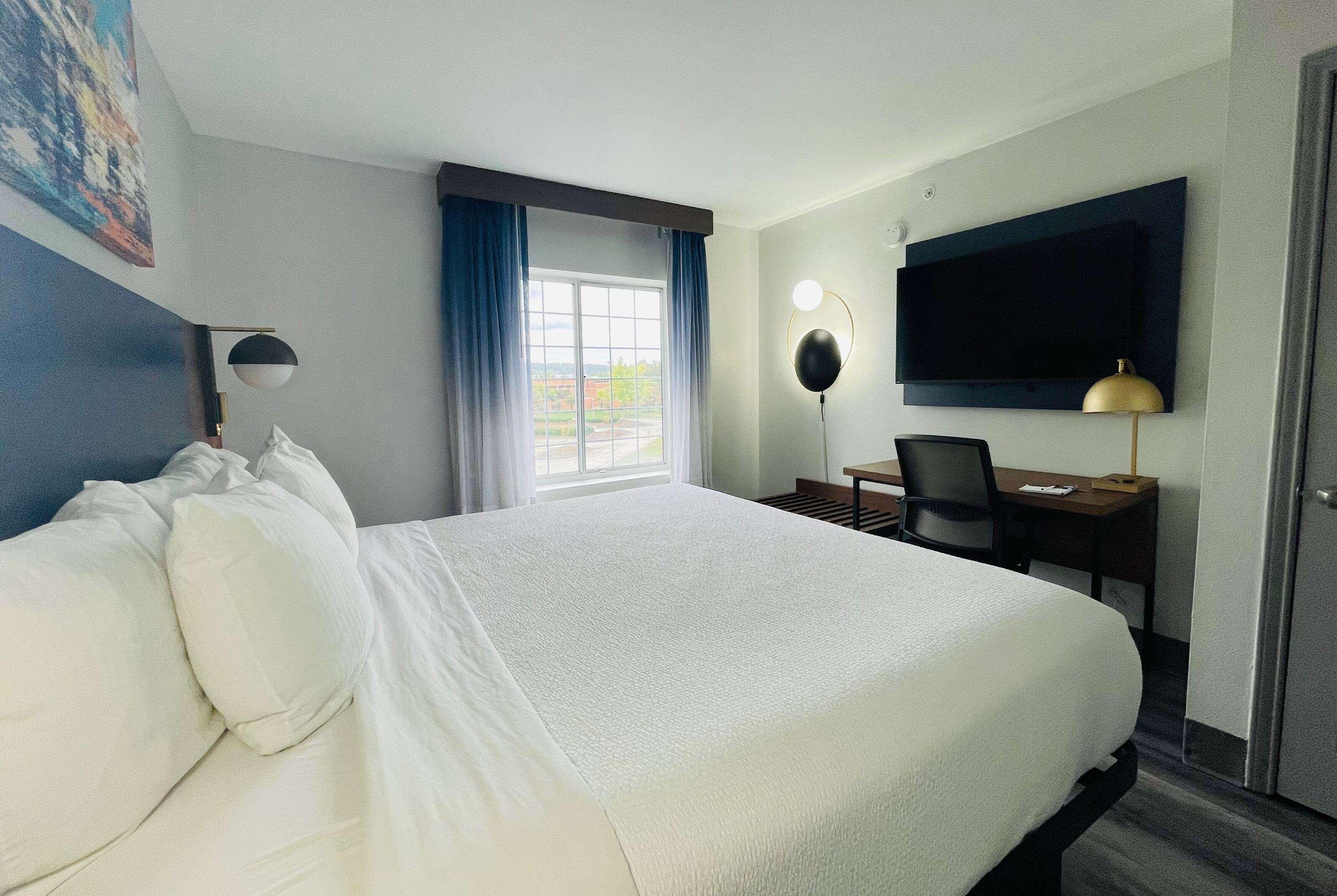جناح بسرير كينج، La Quinta Inn & Suites by Wyndham Birmingham Homewood 2/2