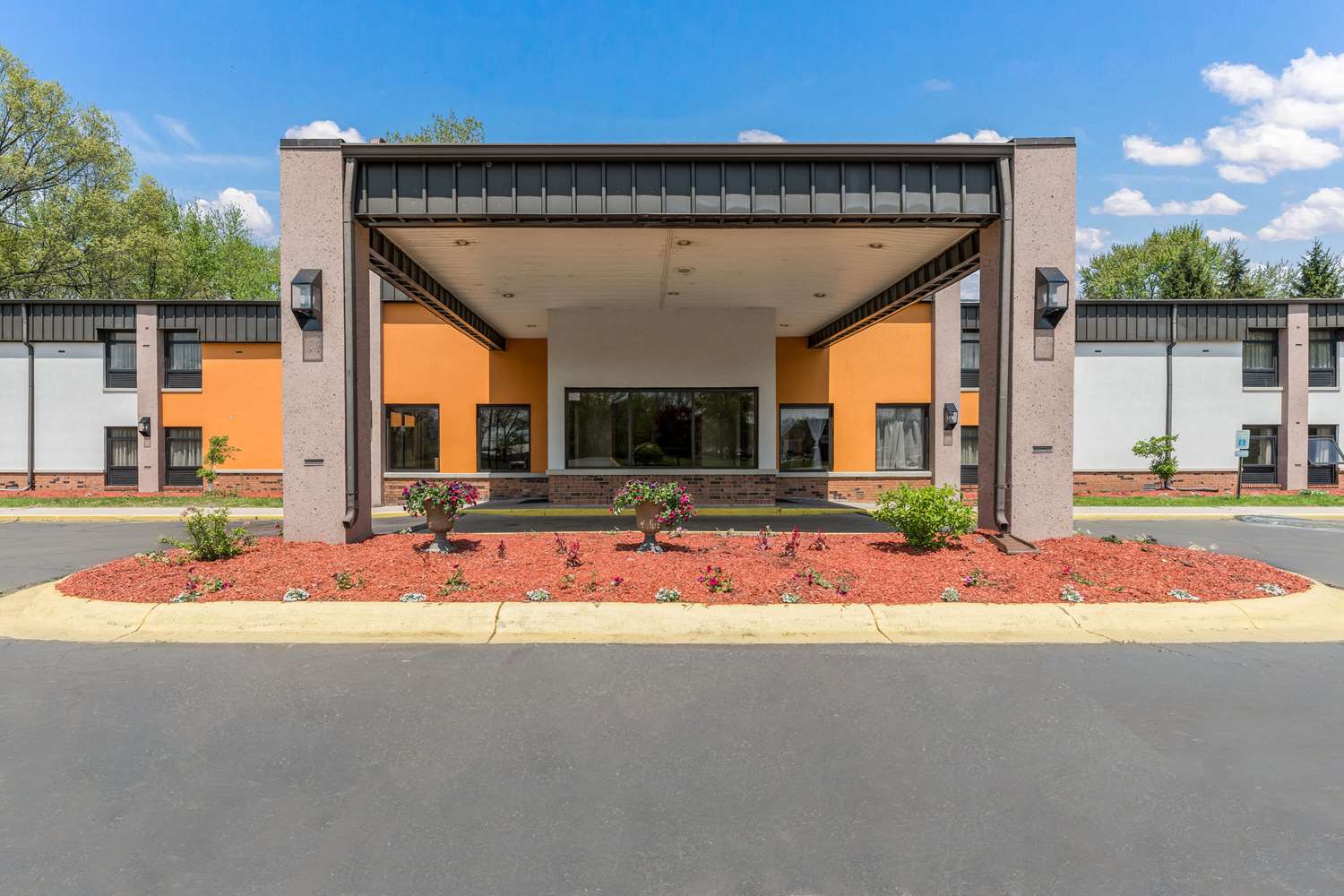 Quality Inn & Suites Portage Central 1/53
