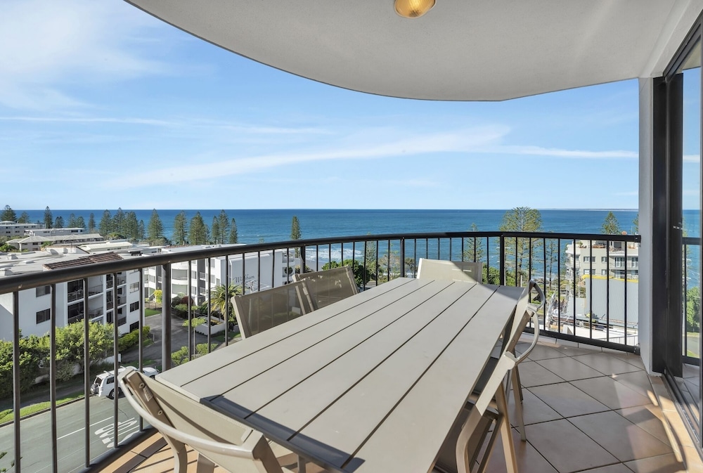 Rolling Surf Resort 46/78