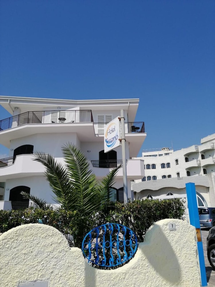 Hotel Tirreno 5/52
