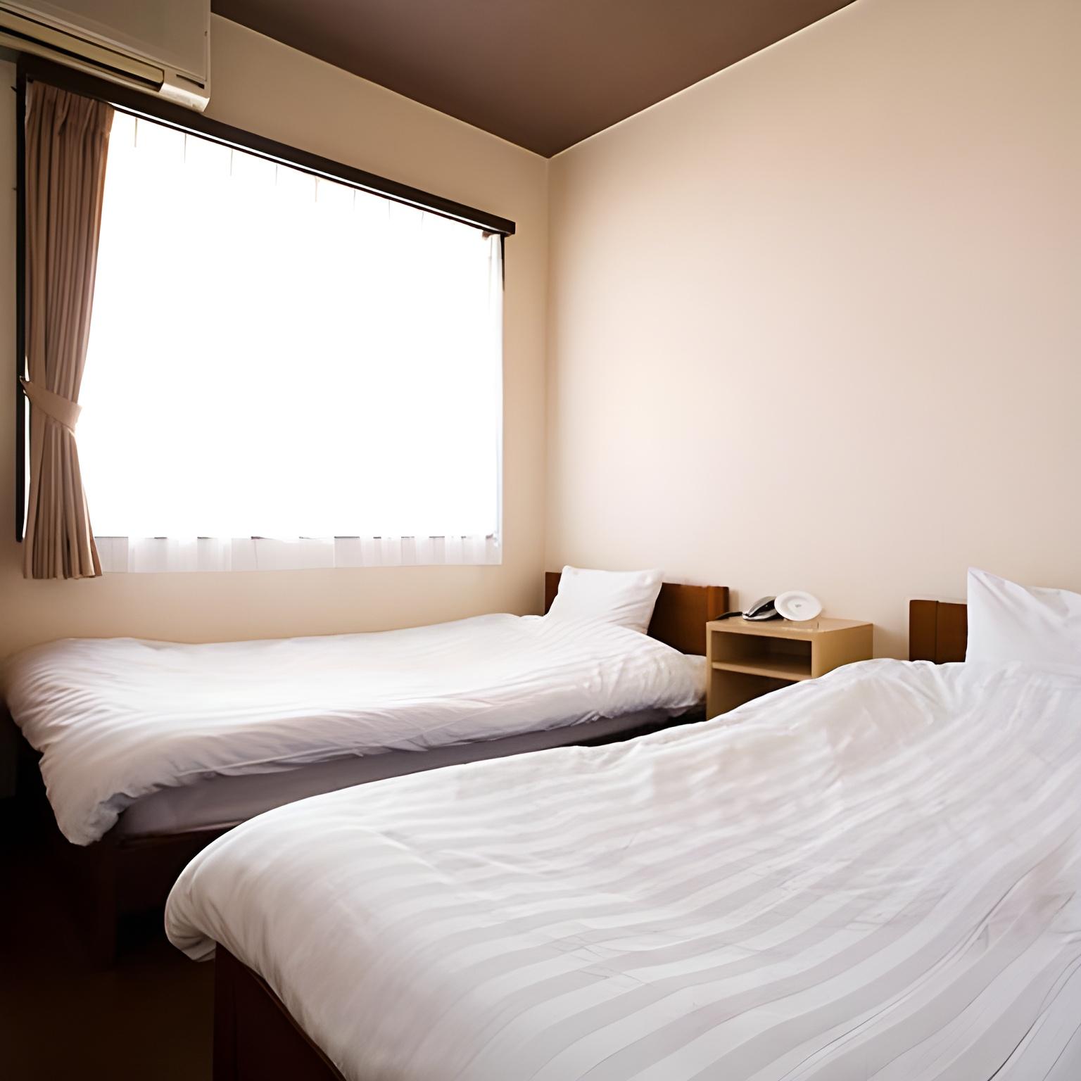 Standard, Twin Beds
