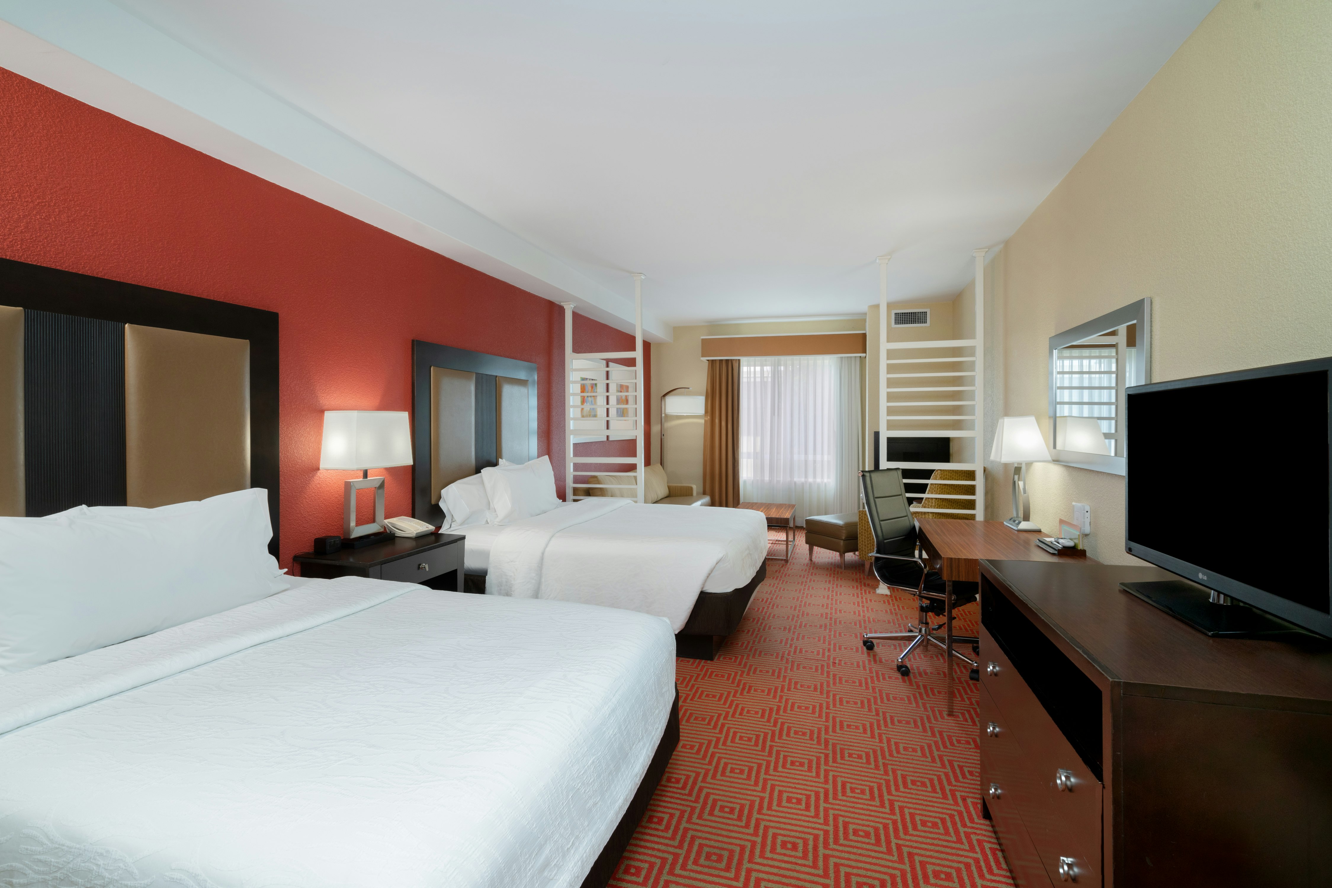 Deluxe, 2 Queen Beds