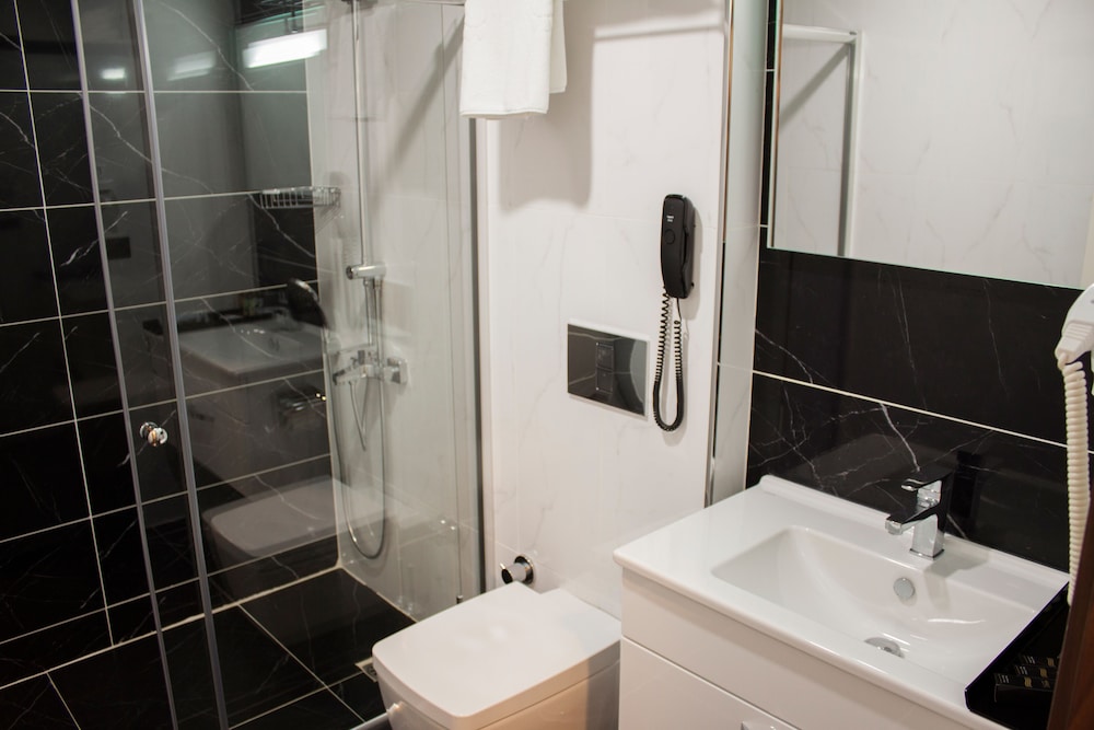 GORUKLE ORUC HOTEL SPA 43/44