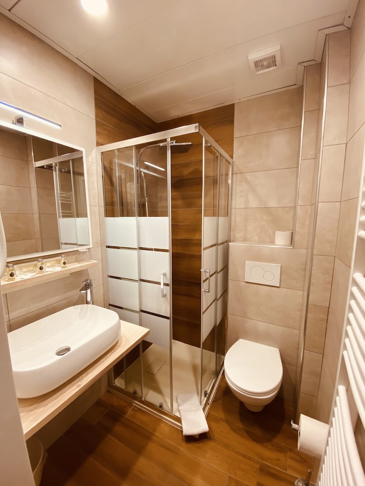 Hotel Garni Montaldi 32/32