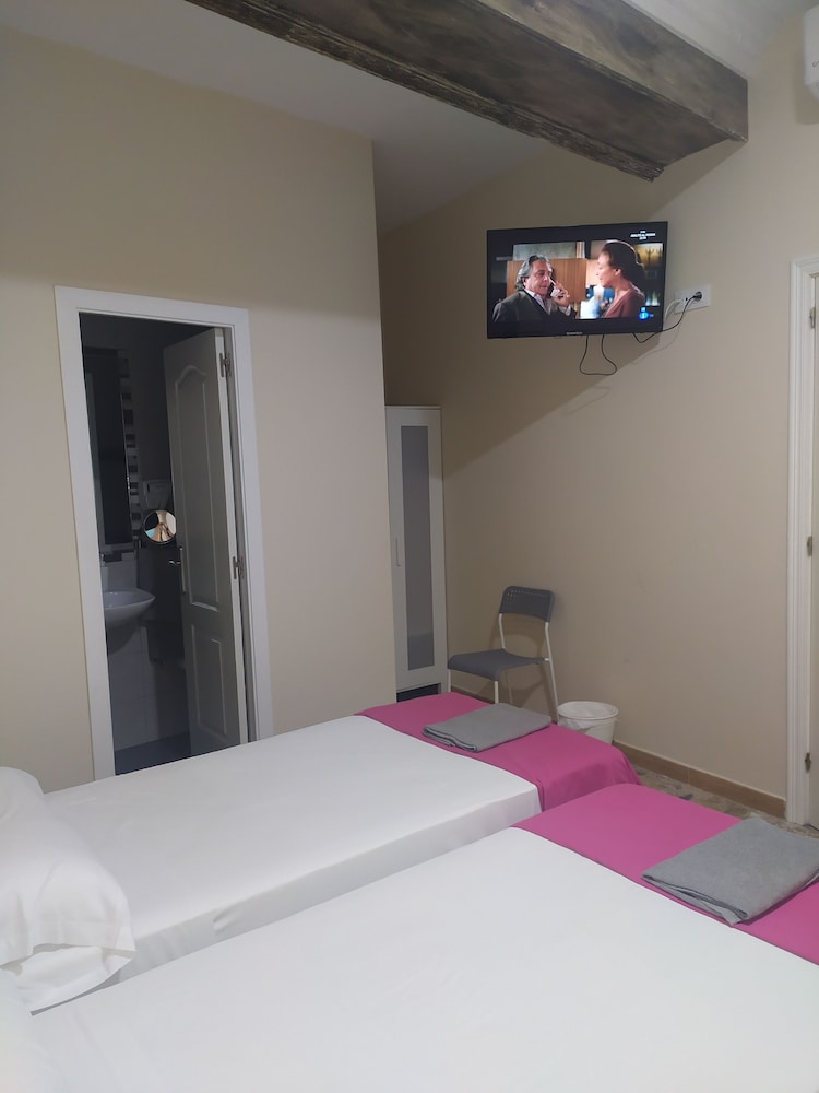 Pension Azahar 18/50