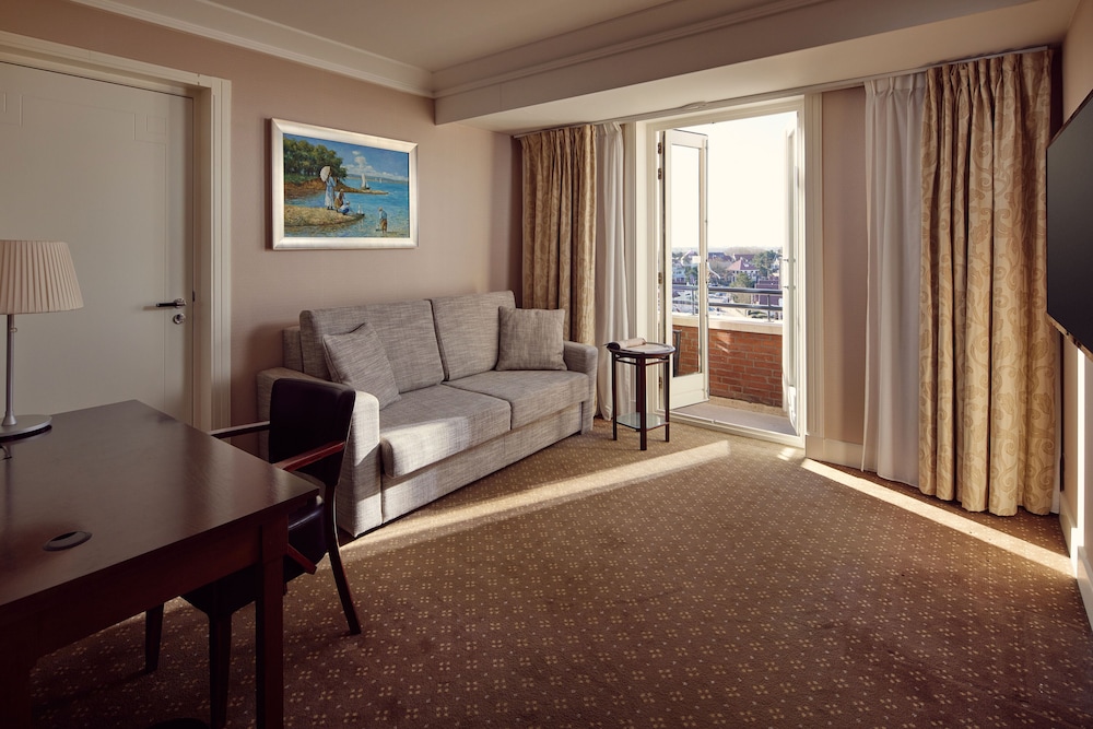 Radisson Blu Palace Hotel 41/64