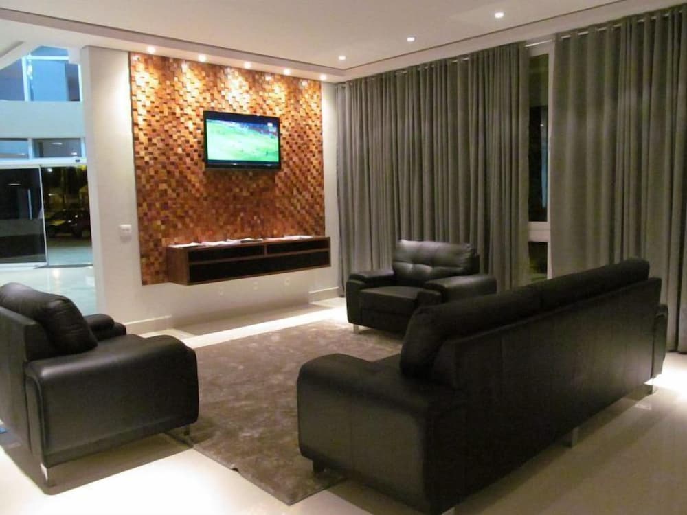 Kamur Plaza Hotel 20/41