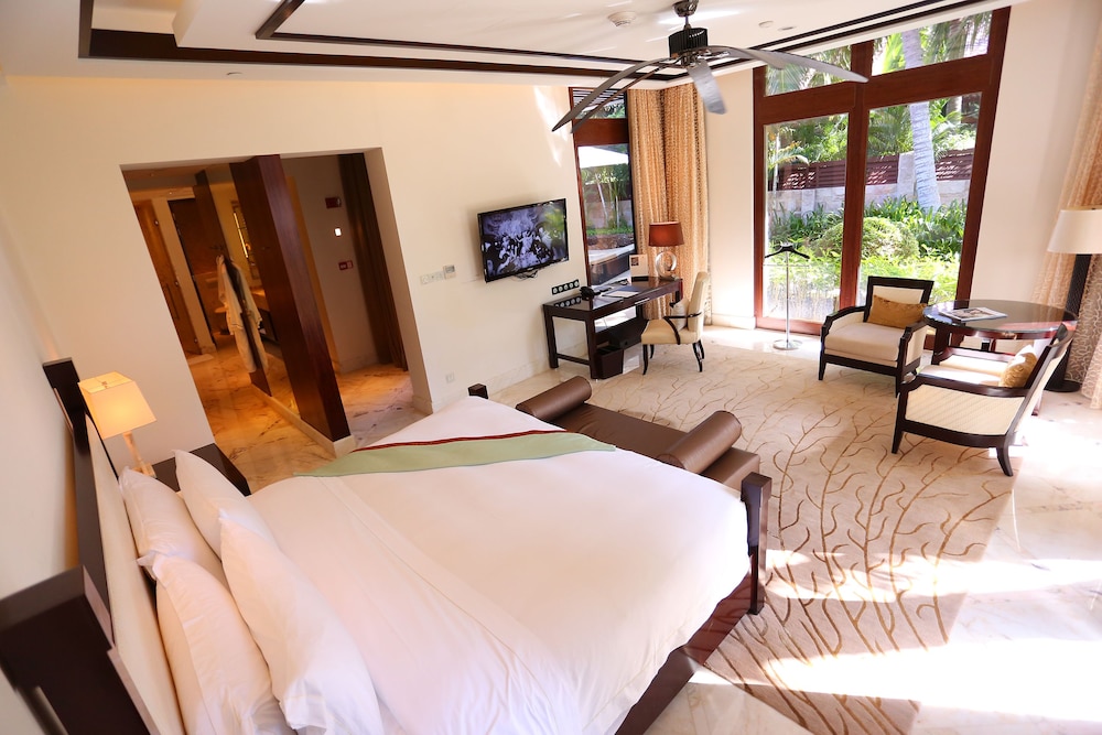 The St Regis Sanya Yalong Bay Resort 27/79