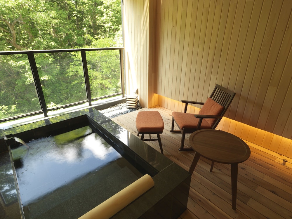 Niseko Konbu Onsen Tsuruga Besso Moku No Sho 29/70
