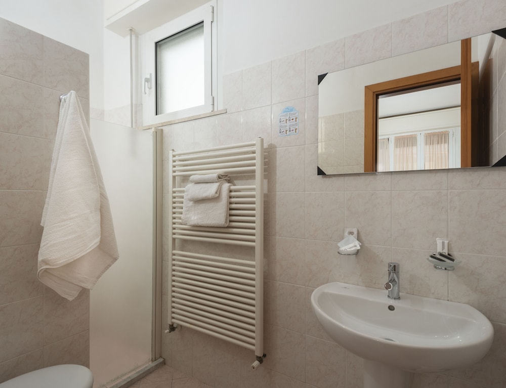 Petrarca Hotel 48/50