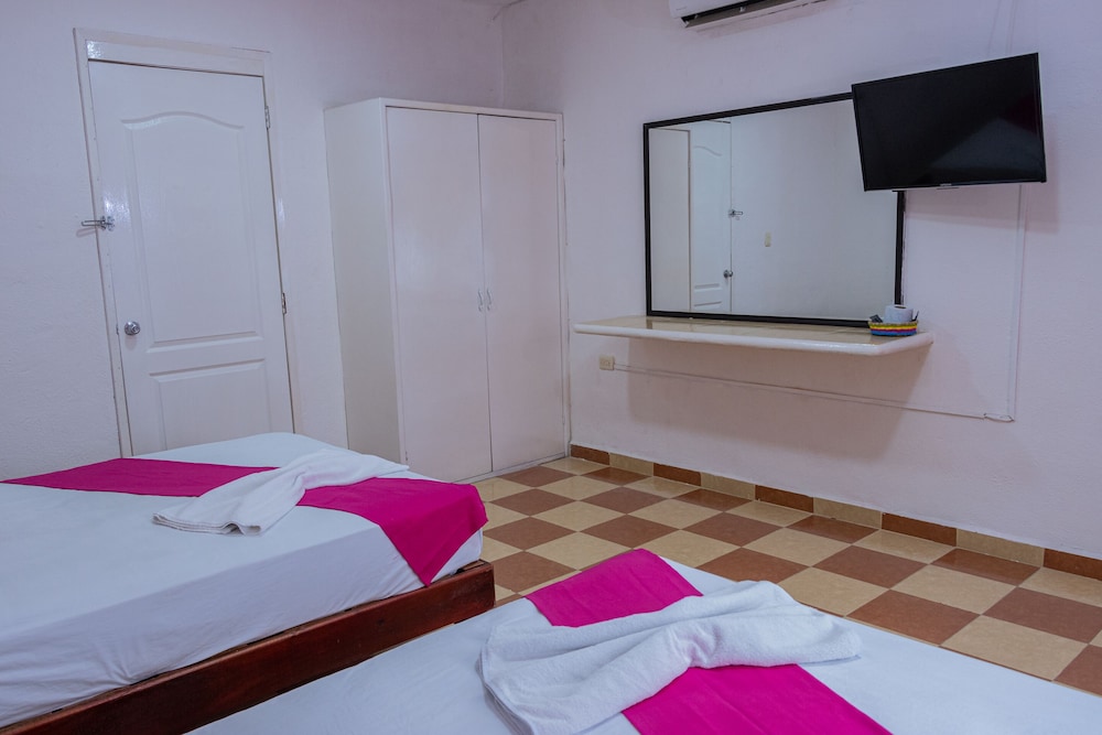 OYO Hotel Marias Aeropuerto Internacional de Chetumal 31/61