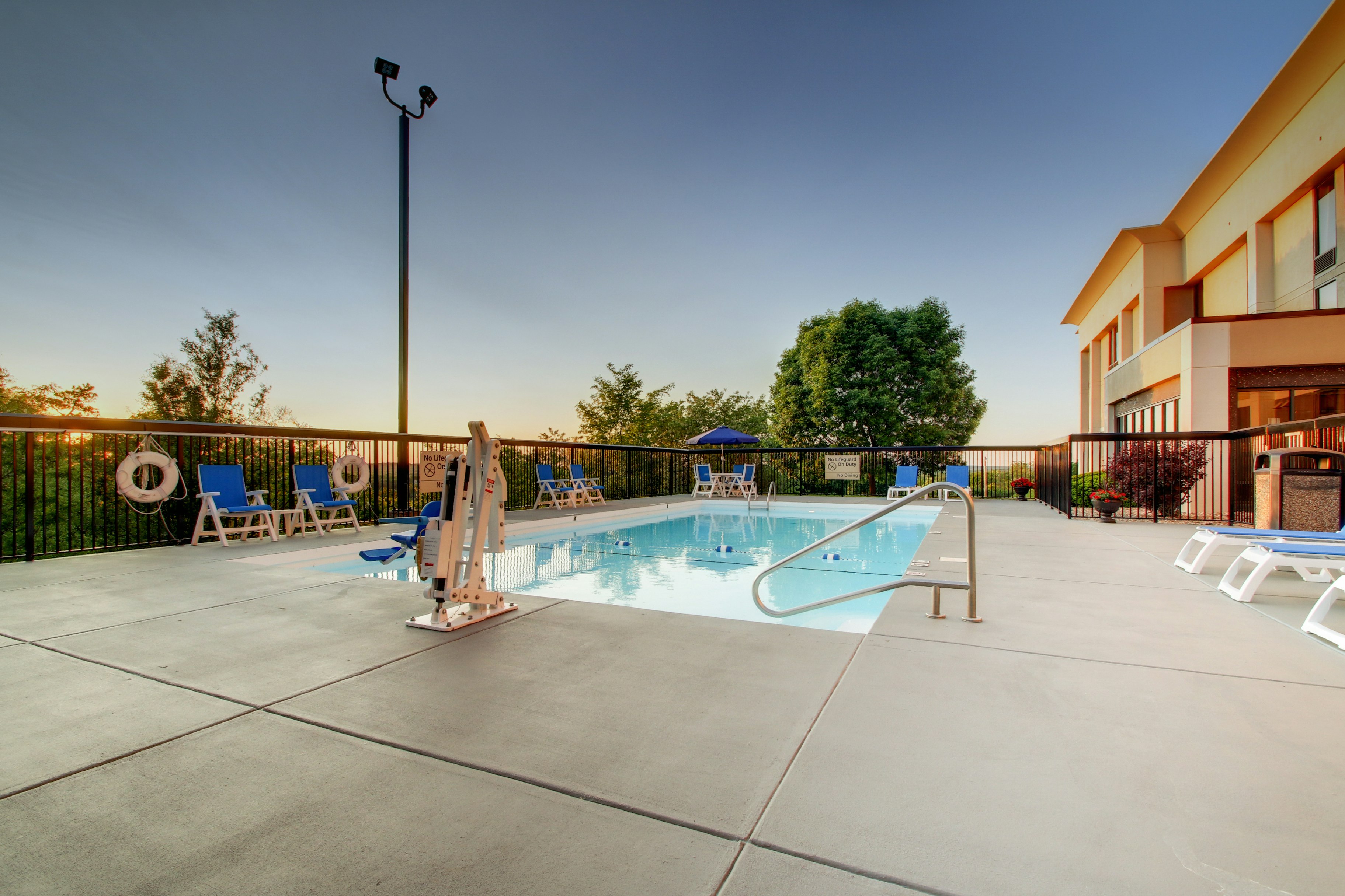Hampton Inn Rolla 56/56