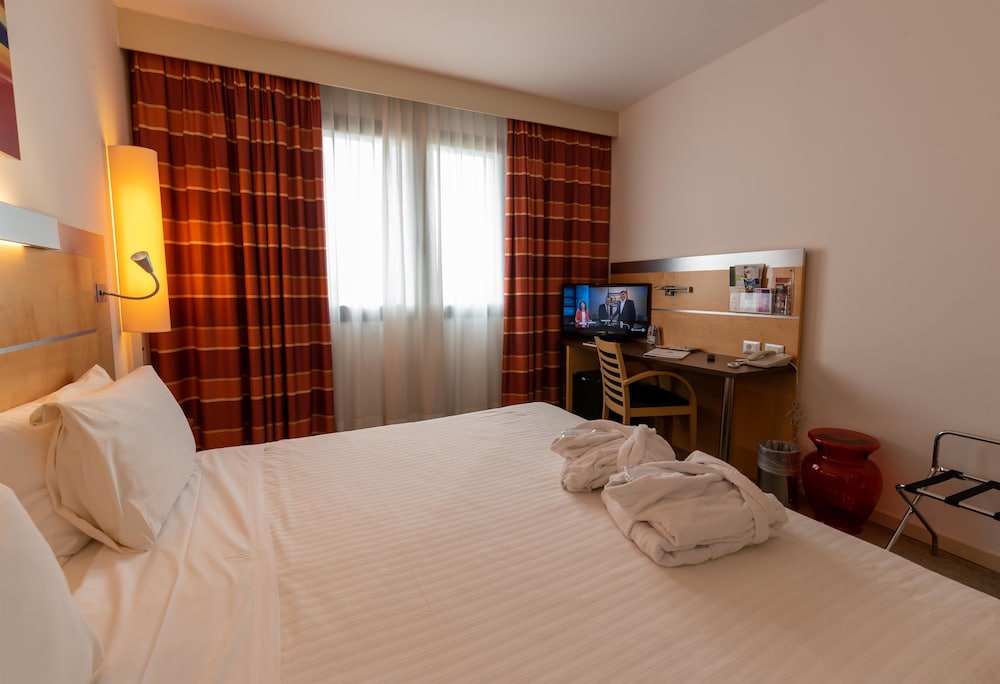 Best Western Palace Inn 18/39