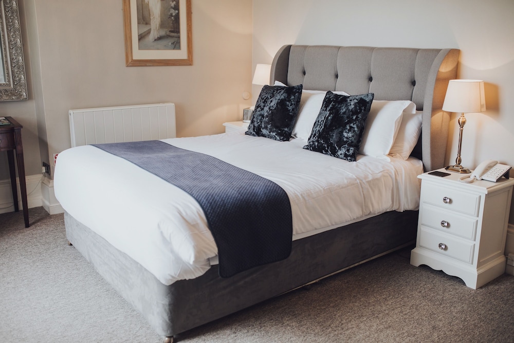 Glewstone Court Country House Hotel 14/50