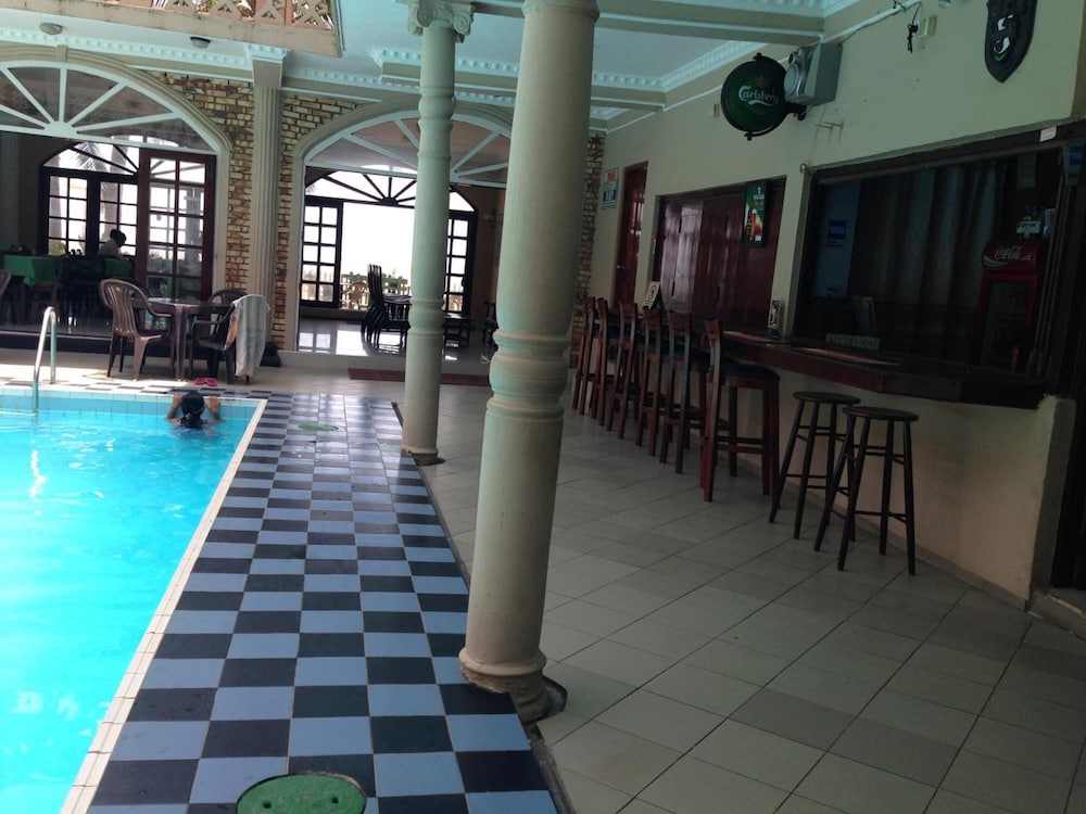 Oasis Beach Resort 11/41