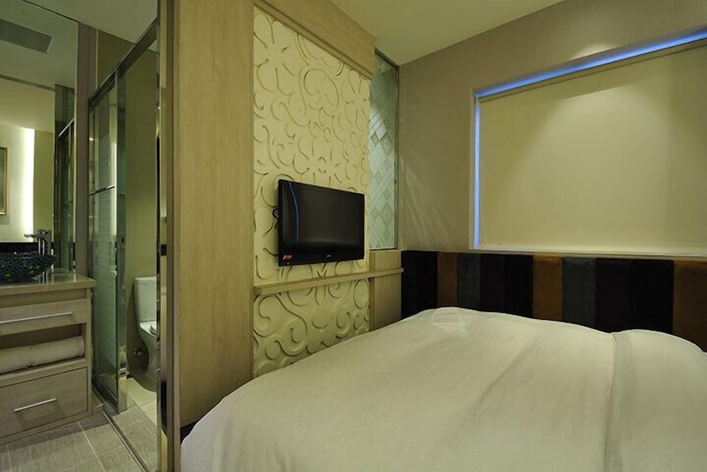 Leesing Hotel Fongshan 15/50