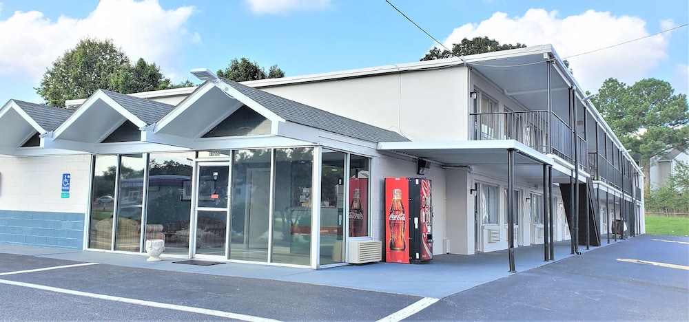 Travel Inn Newport News by Magnuson Worldwide image